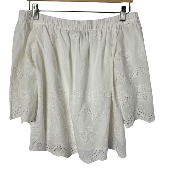 Saks Fifth Avenue SFA White Eyelet Off Shoulder Lined Top Scallop Hem Size Small - Picture 1 of 11